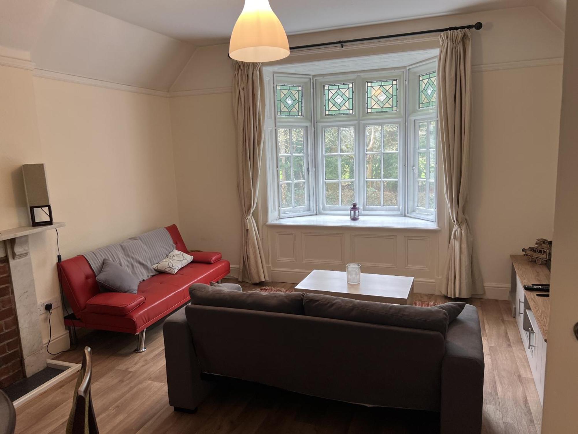 The Talbot And Apartment Iwerne Minster Екстериор снимка